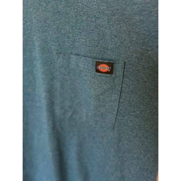 ⛔️ SOLD ⛔️ EUC Dickies Heavyweight Baltic Blue Crew T-Shirt - Picture 7 of 13